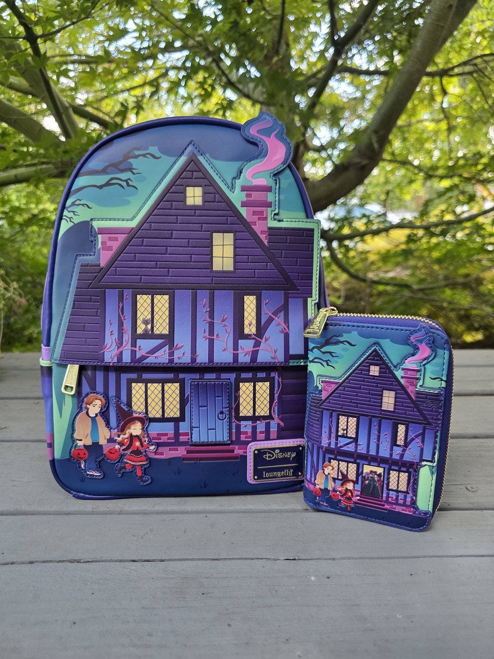 Loungefly Disney Hocus Pocus Backpack And Wallet